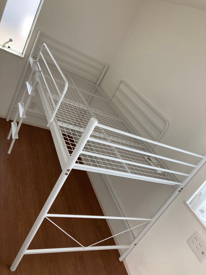 ベッド2台◆直接引渡し限定、都内◆ニトリ ロフトベッド ミドルベッド白