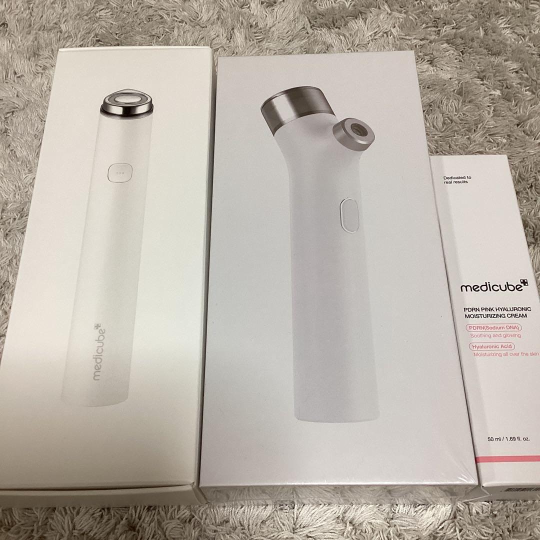 medicube メディキューブ ブースタープロミニ 白 美顔器 ミストデバイス