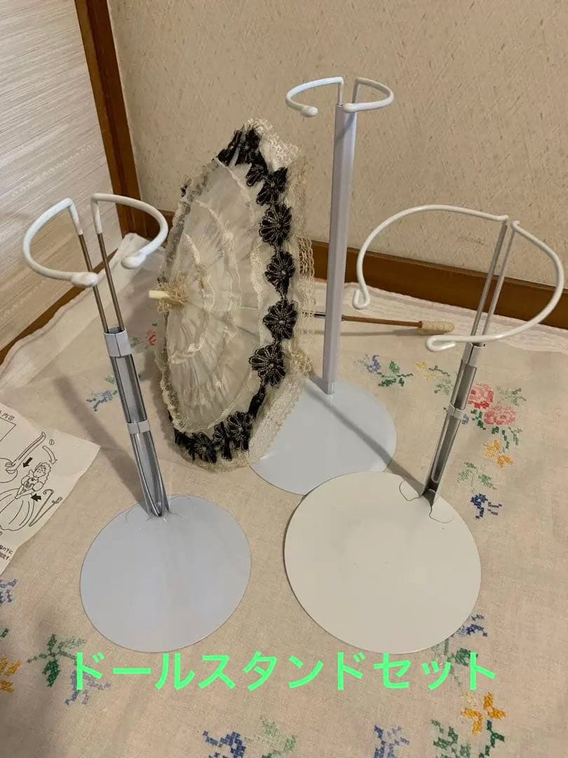アンティークビスクドールスタンド３点とパラソルセット⑧