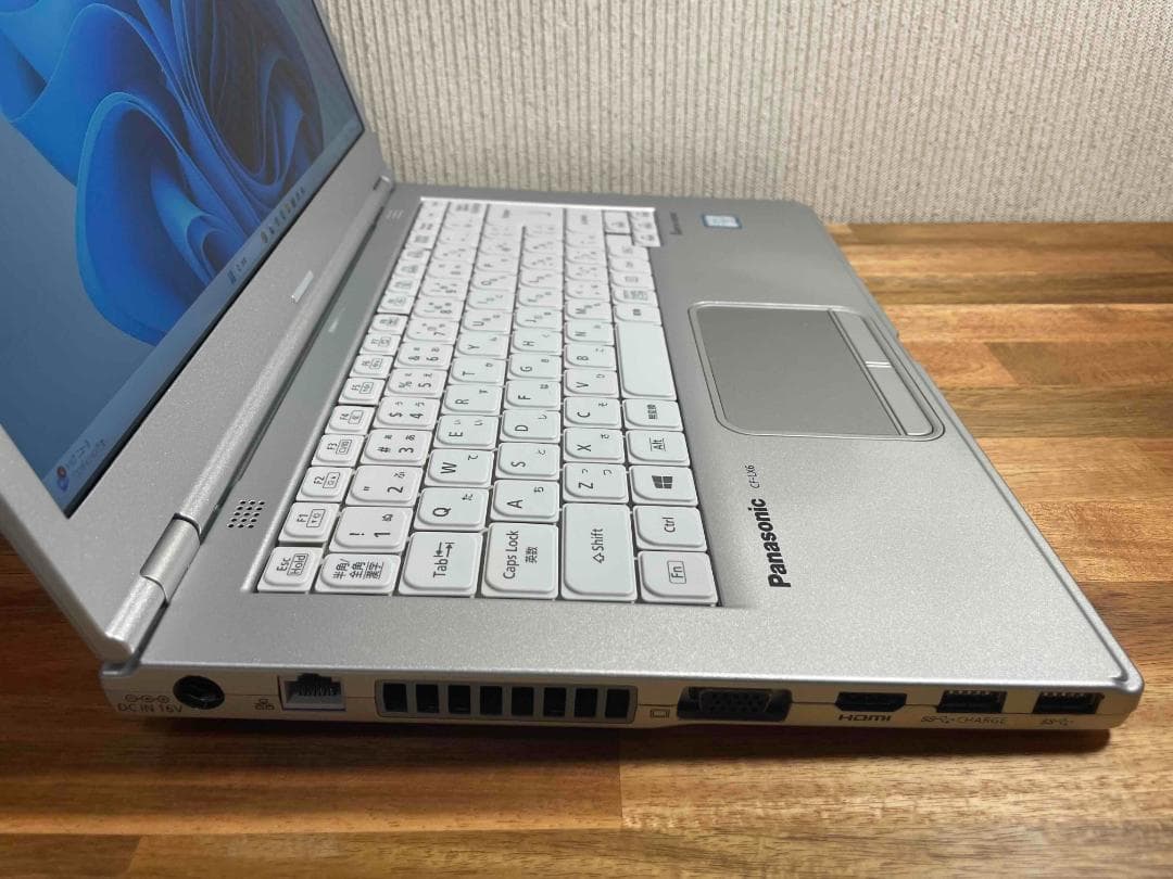 Win11搭載 CF-LX6 メモリ8GB SSD256GB