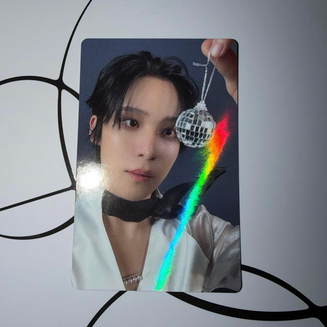 ATEEZ アチズ US限定 ユノ hello82 特典 トレカ