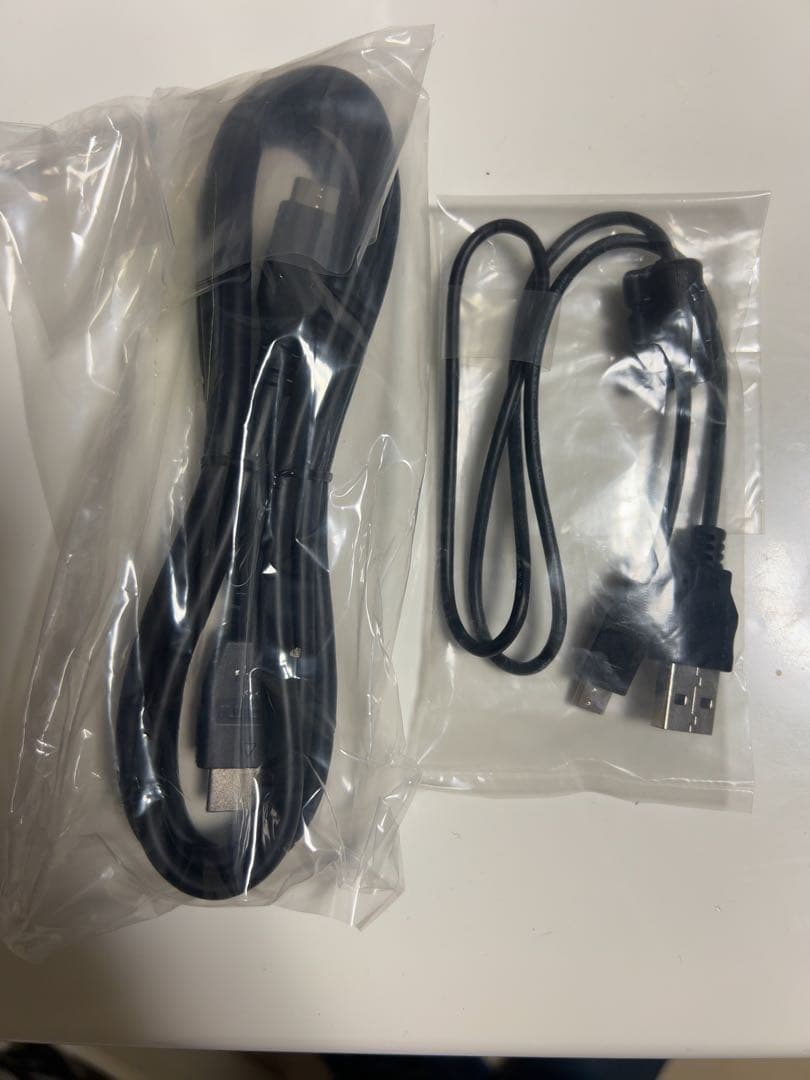 HC-V360M Panasonicビデオカメラ　ホワイト ケース付き