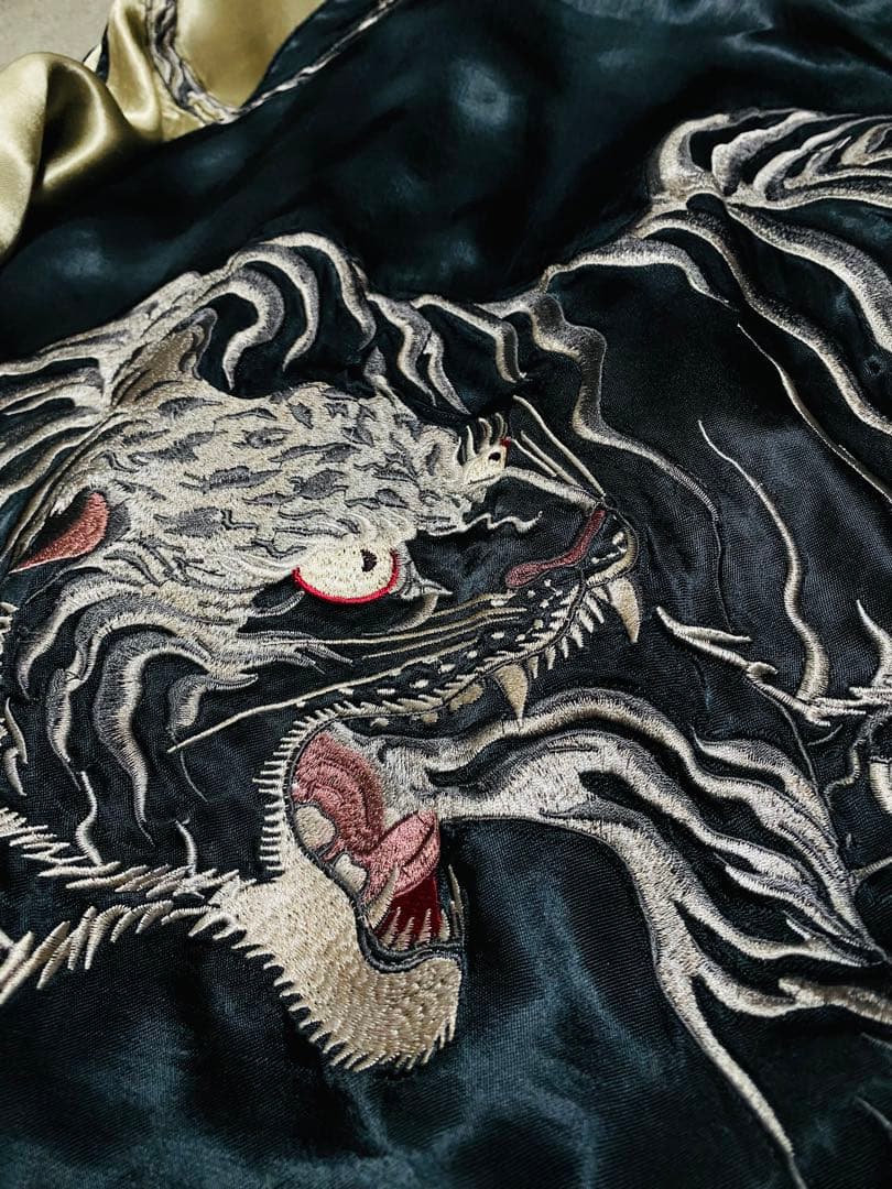 SATORI 虎 日本限定 ２面用 日本限定 スカジャン unisex レーヨン