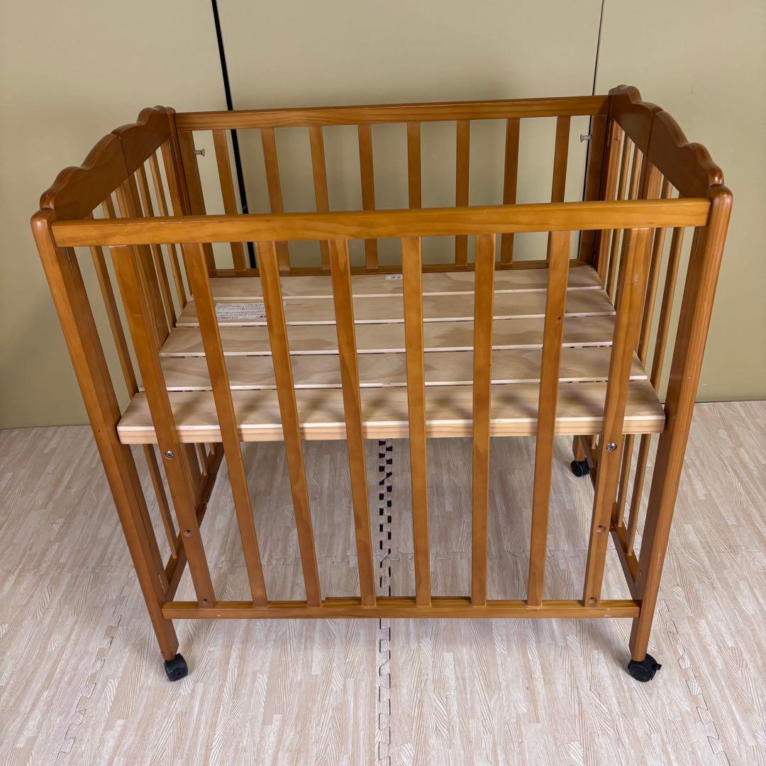 除菌清掃済　大和屋　パタン　折りたたみミニベビーベッド　すのこ　ライトブラウン