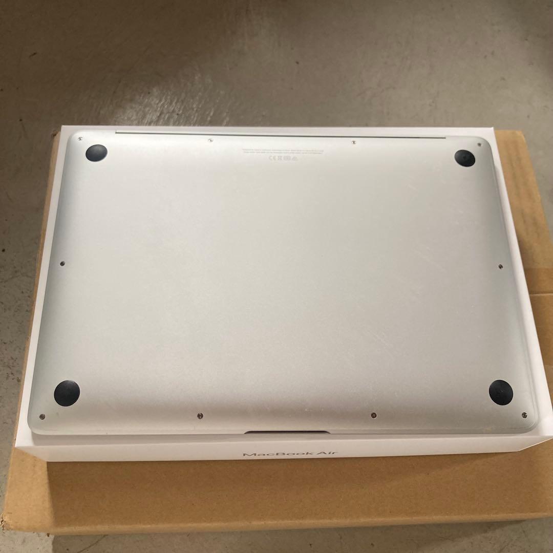 MacBook Air M1 2020 8GB 256GB 美品 おまけ付き