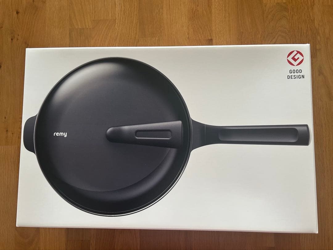 新品未使用レミパンプラス ホワイト　24cm 蓋付き