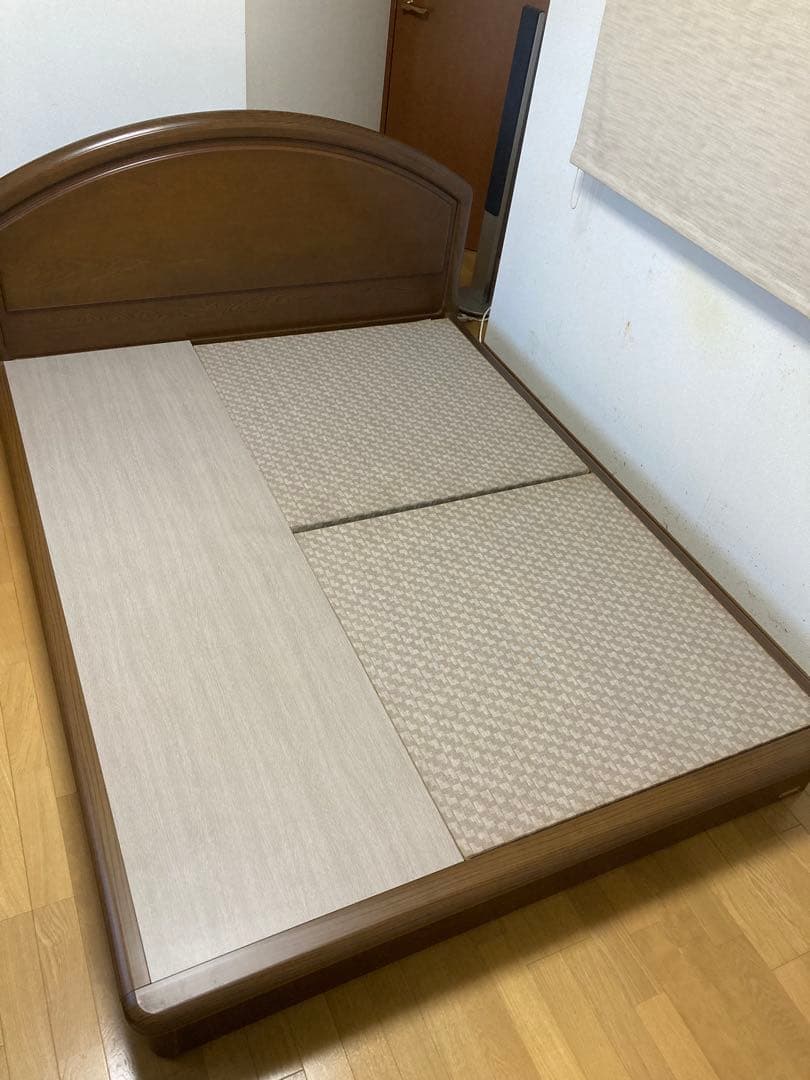 フランスベッド　ダブルベッド　フレーム