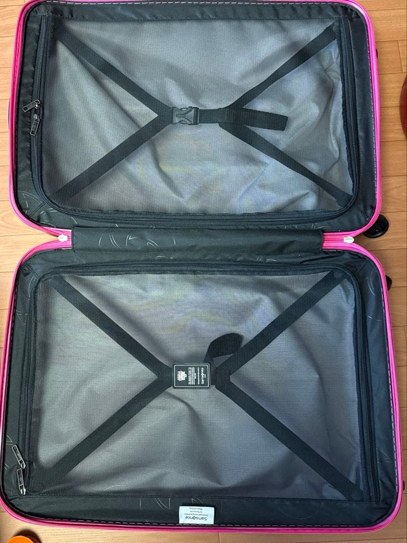 齋*子様 ピンク　サムソナイトエアーリアル74ℓ Card key採用