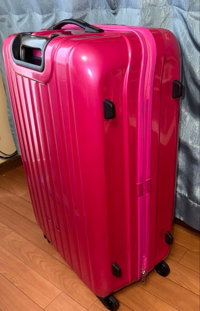 齋*子様 ピンク　サムソナイトエアーリアル74ℓ Card key採用