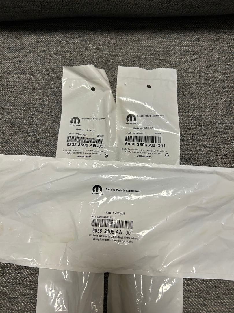 MOPAR 純正 ラングラー ワイパーブレード