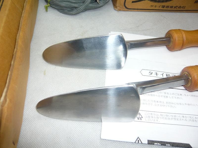 新品完全未使用品　 タキイ和裁電化鏝 和裁コテ　和裁こて　鏝２本付