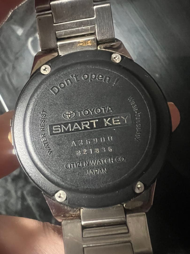 トヨタ TOYOTA クラウン スマートキー腕時計