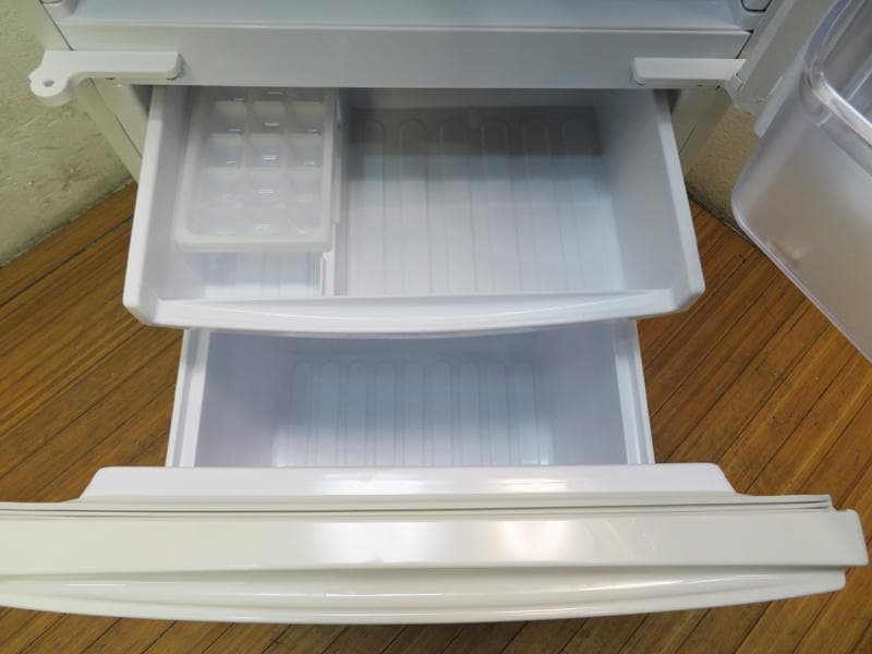 SHARP 便利などっちもつけかえドア 137L 冷蔵庫 CL15