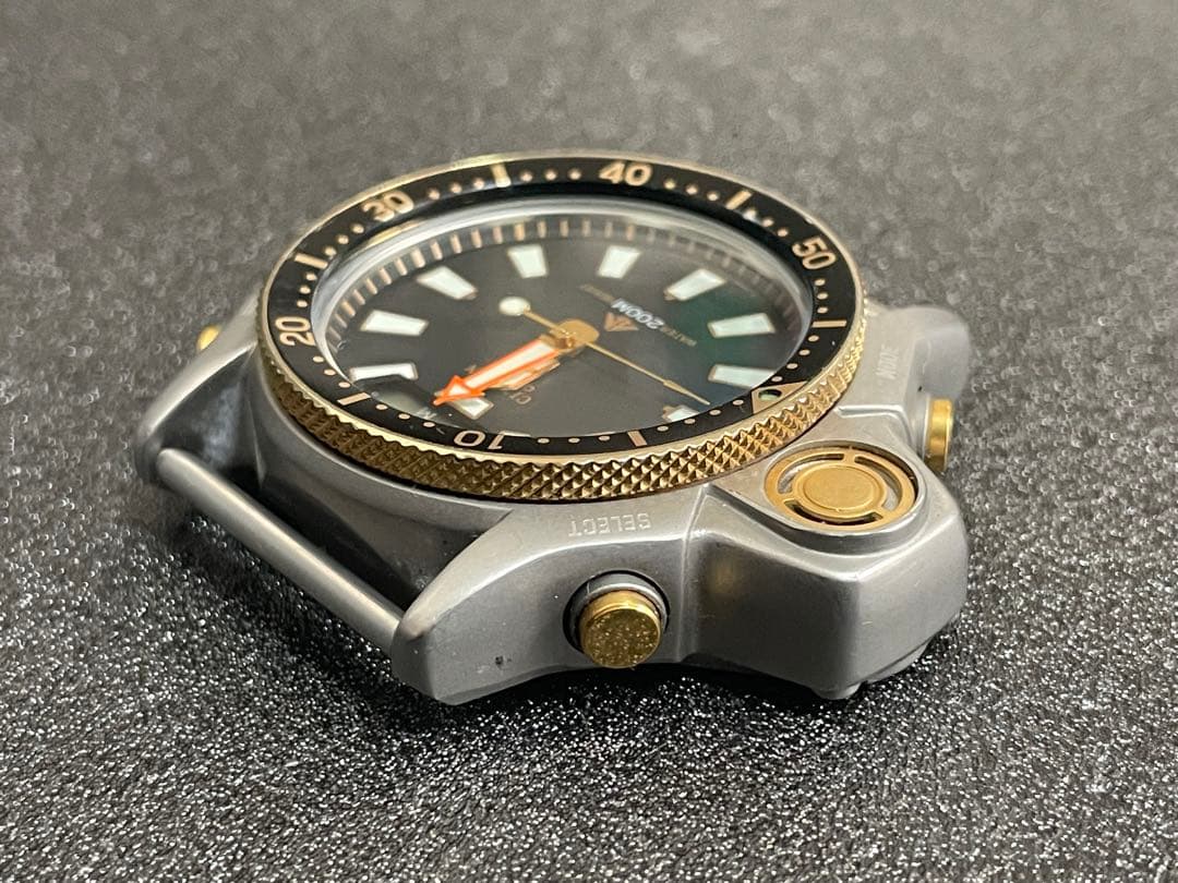 ‼️ジャンク‼️ CITIZEN ダイバーズウォッチ C022-088093 防水