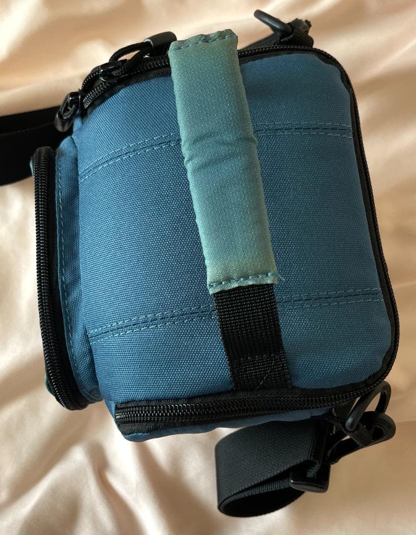 Nikon D3000 / AF-S 18-70mm レンズセット 中古