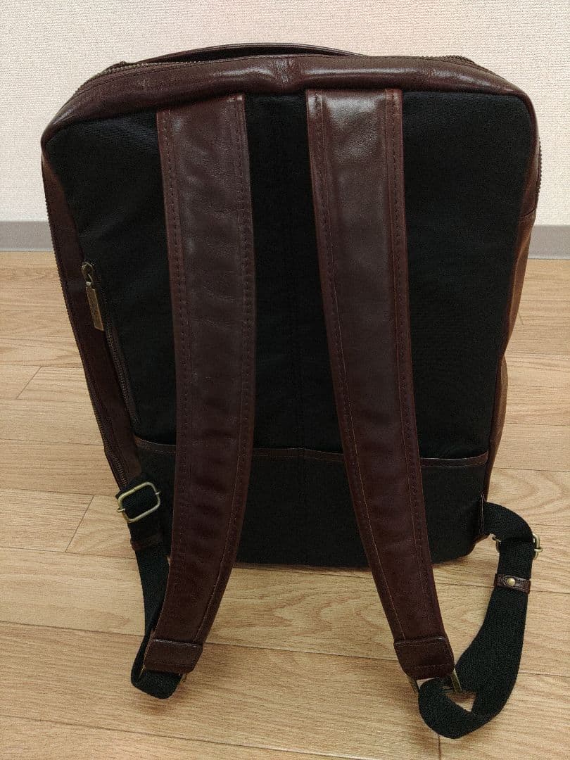 Dakota(ダコタ)ビジネスリュック