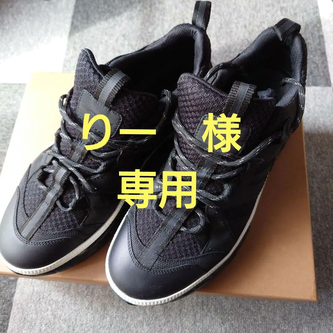 BURBERRY （バーバリー）スニーカー