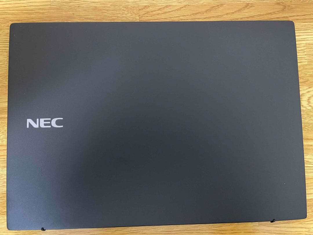 ル*バ様 軽くて薄くすぐ使える NECノートPC Win11/SSD256GB/