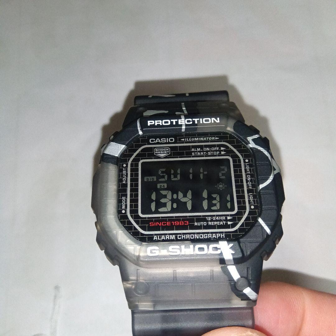 G-SHOCK　DW-5000SS-1JR