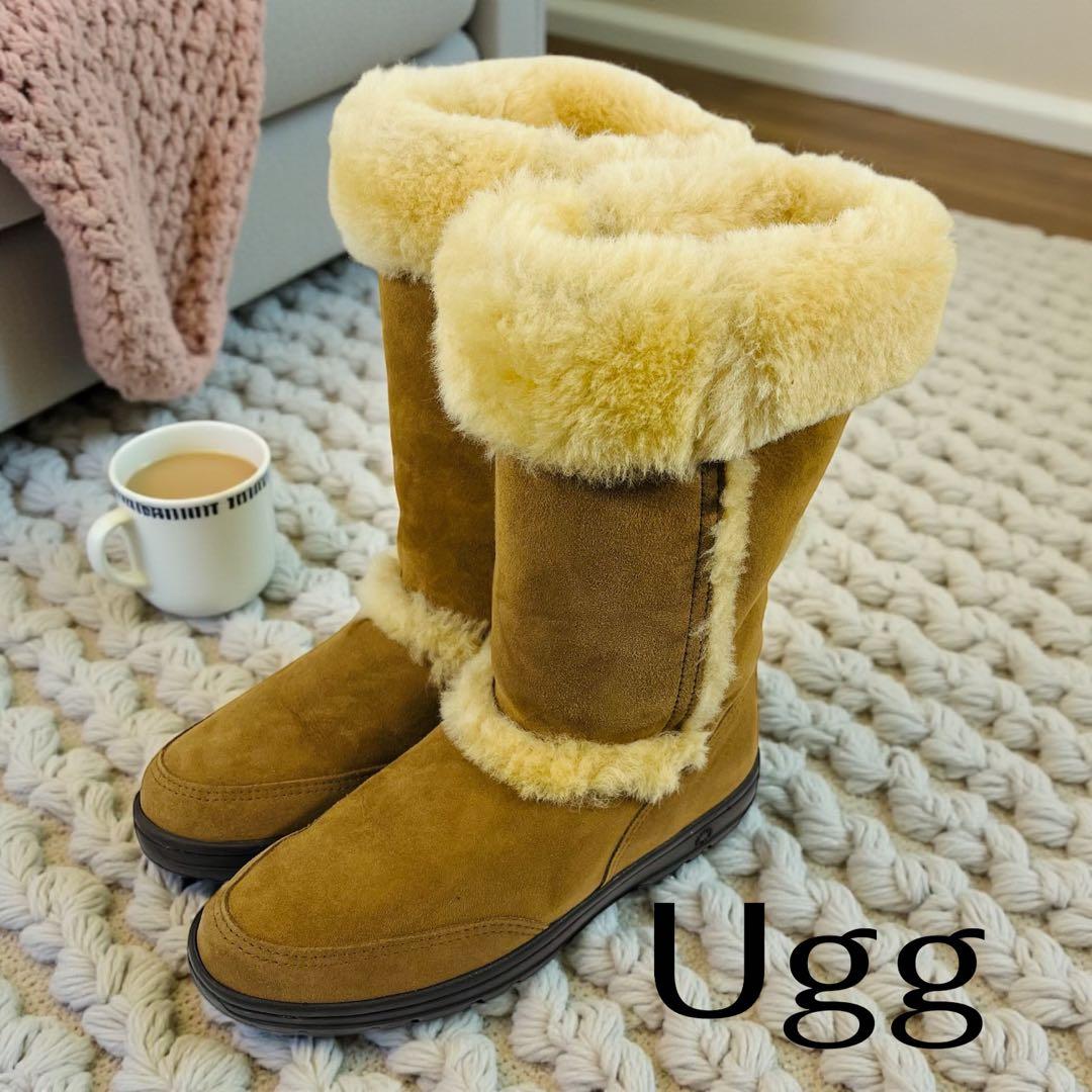 UGG SUNDANCE ブラウン ムートンブーツ