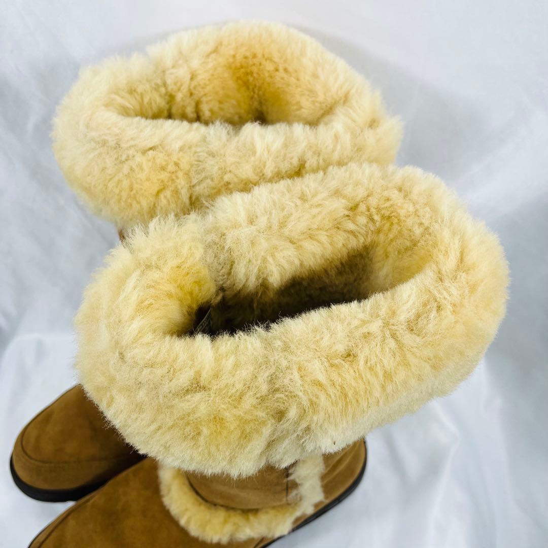UGG SUNDANCE ブラウン ムートンブーツ