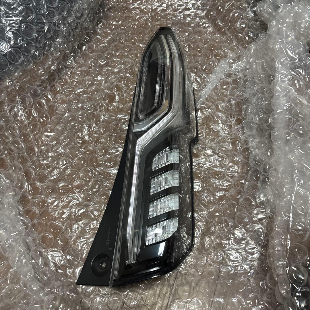 nbox jf3 LED右テールランプ