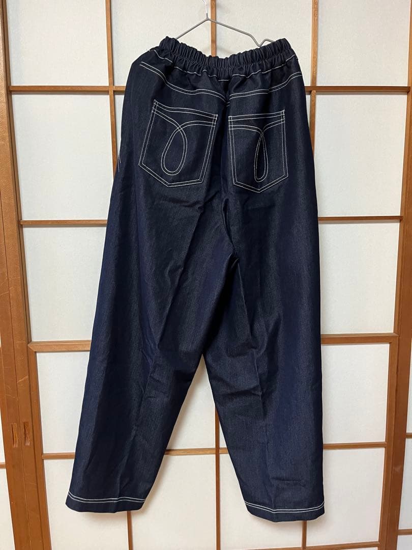 ストレッチデニムライクパンツ　元鈴木さんCINEMATIQ MS ネイビー