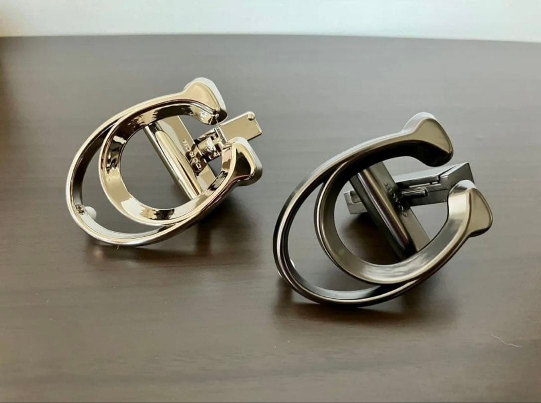 COACH リバーシブル Cロゴバックル付きベルト