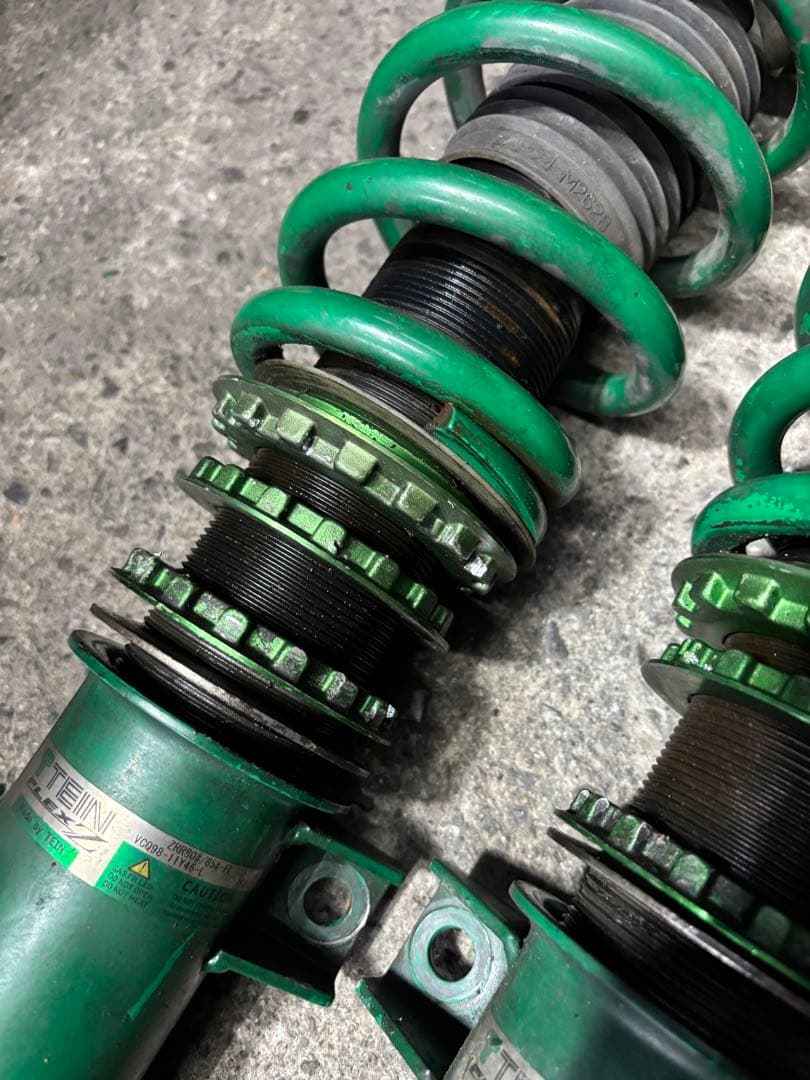 80系ノア、ヴォクシー車高調