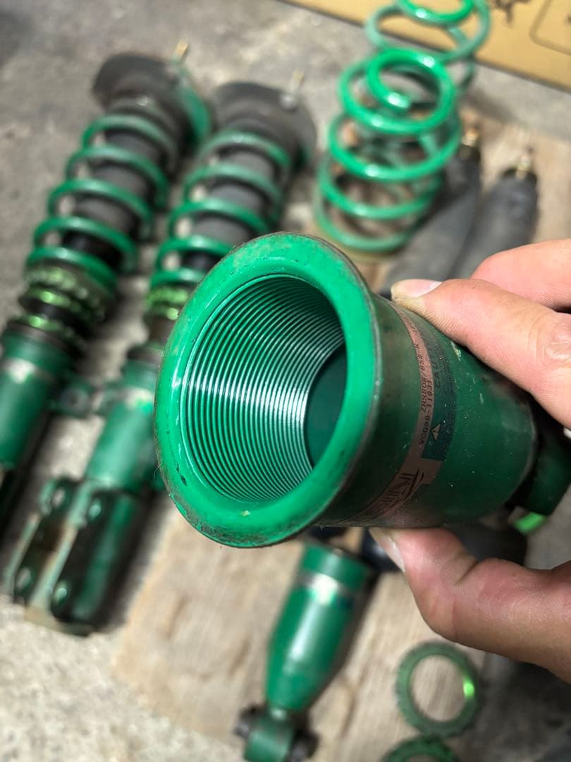 80系ノア、ヴォクシー車高調