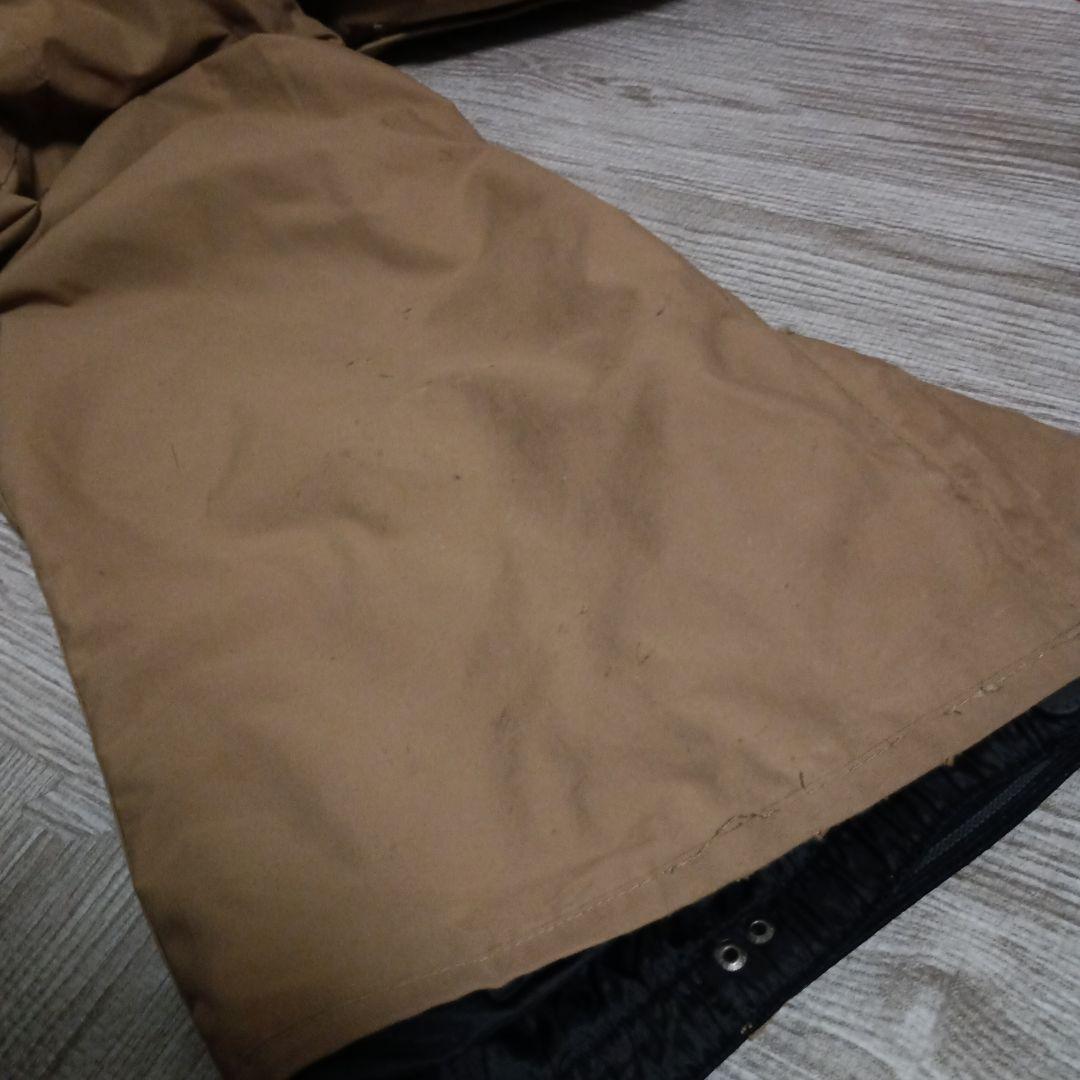 クイックシルバー　 ウェア　スノボー　上下セット　L　柄　ベージュ　白　黒