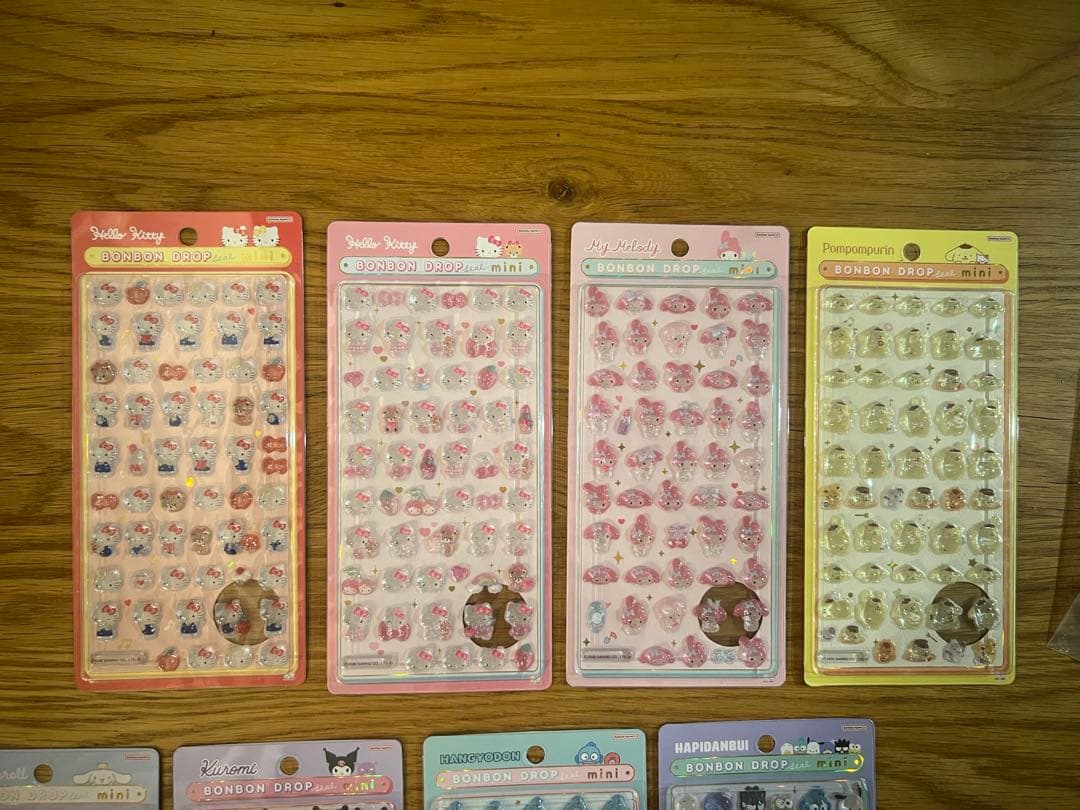 サンリオ　mini ミニ　ボンボンドロップシール