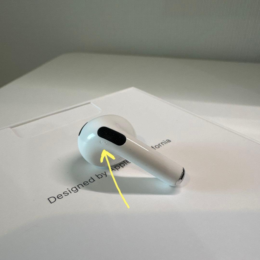 AirPods3充電ケース付き・両耳・箱あり・動作確認済み・充電コードのみ未使用