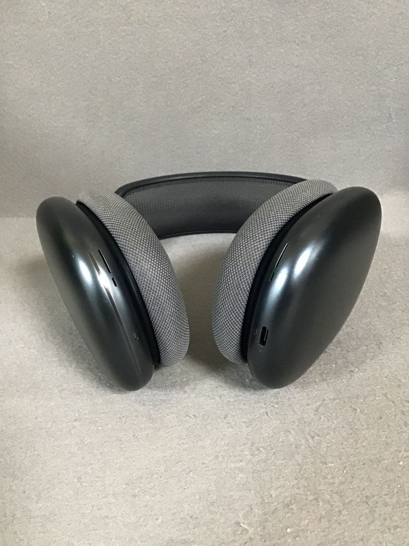 中古美品　AirPods Max ワイヤーレスヘッドホン　ミッドナイト色