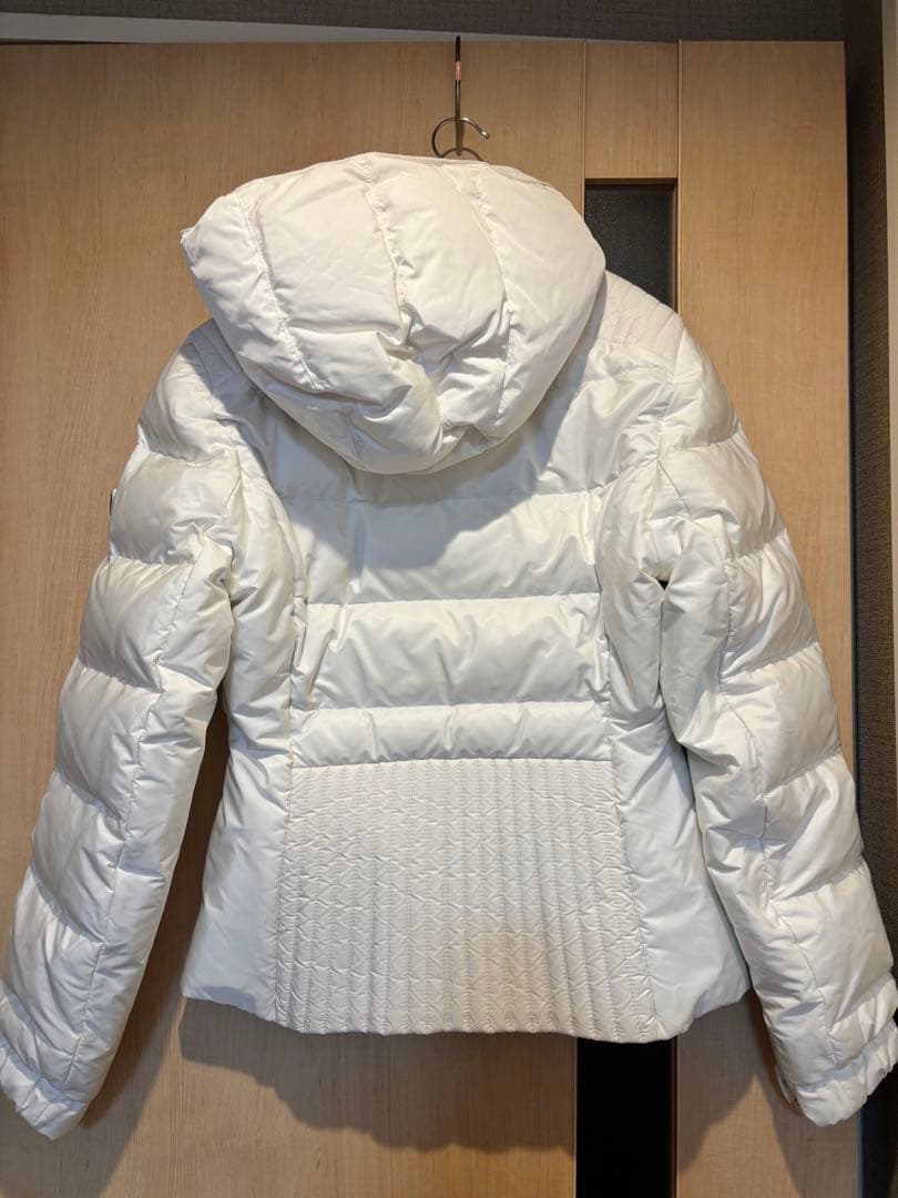 K*様 PRADA プラダ ダウンジャケット 三角プレート