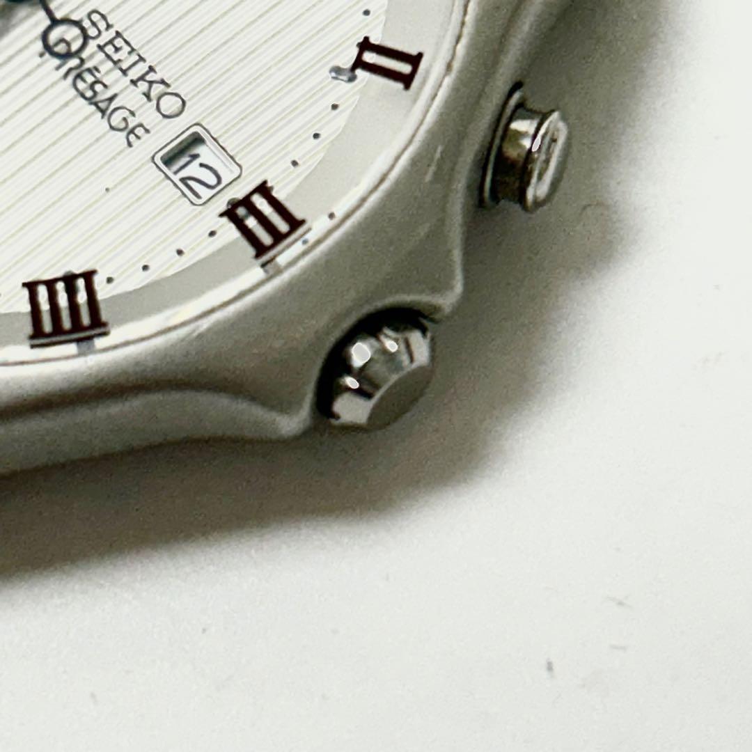 SEIKO 7T27-7A30 多機能クォーツクロノグラフ