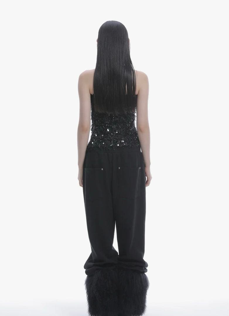 theredthread S fur sequins camisole 黒