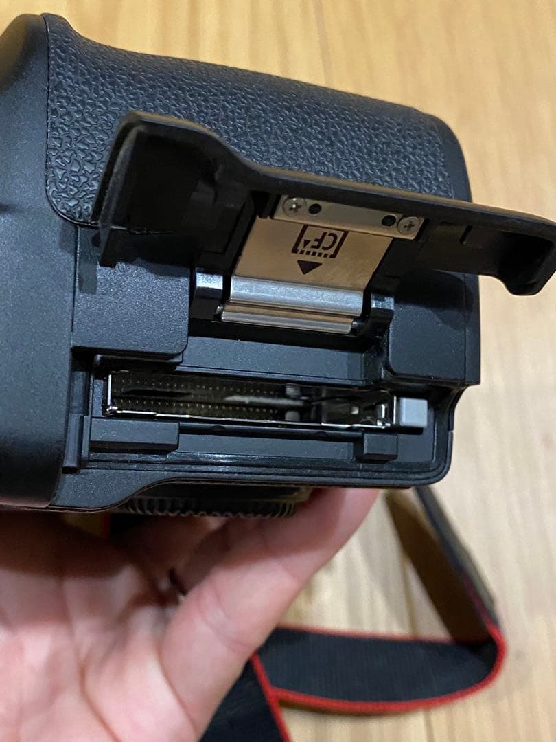 Canon EOS 30Dデジタル一眼 28-80 EFレンズ付　動作品