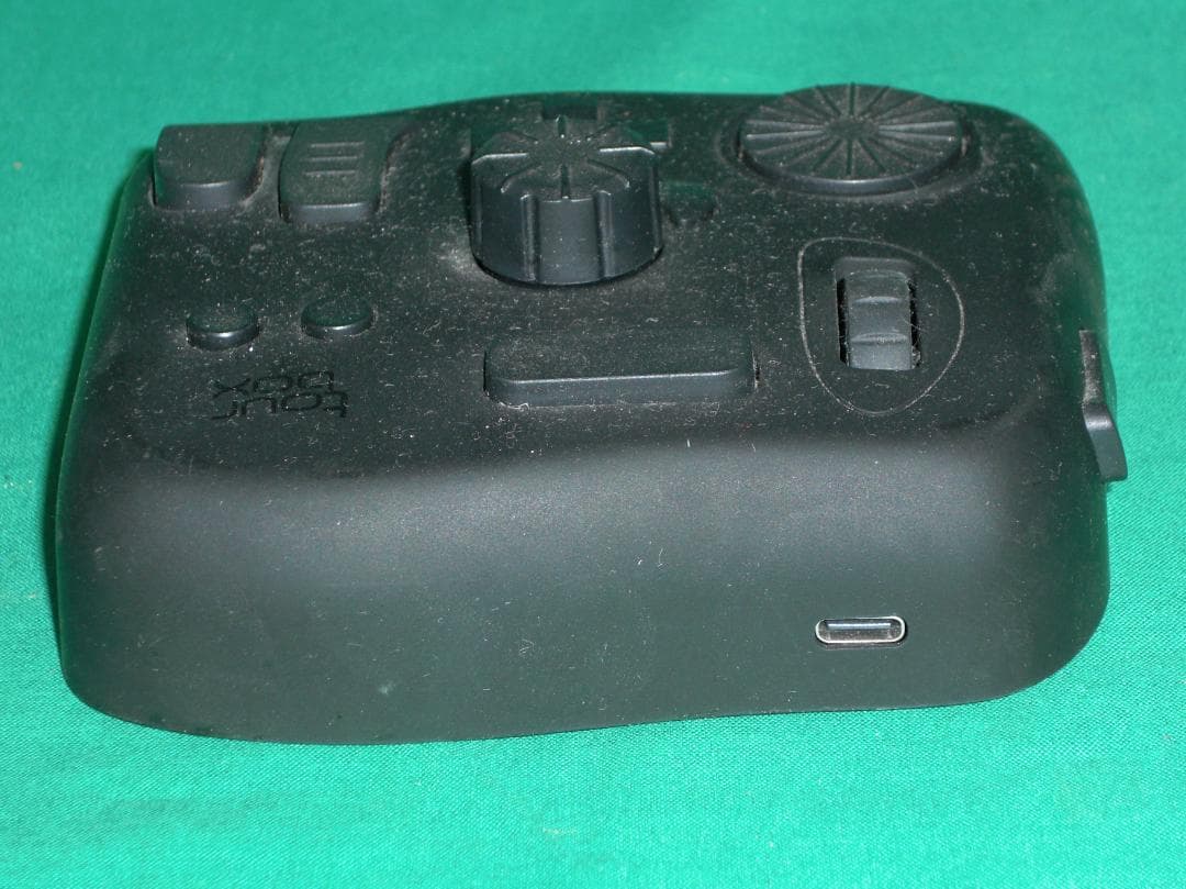 TourBox NEO 多機能コントローラー