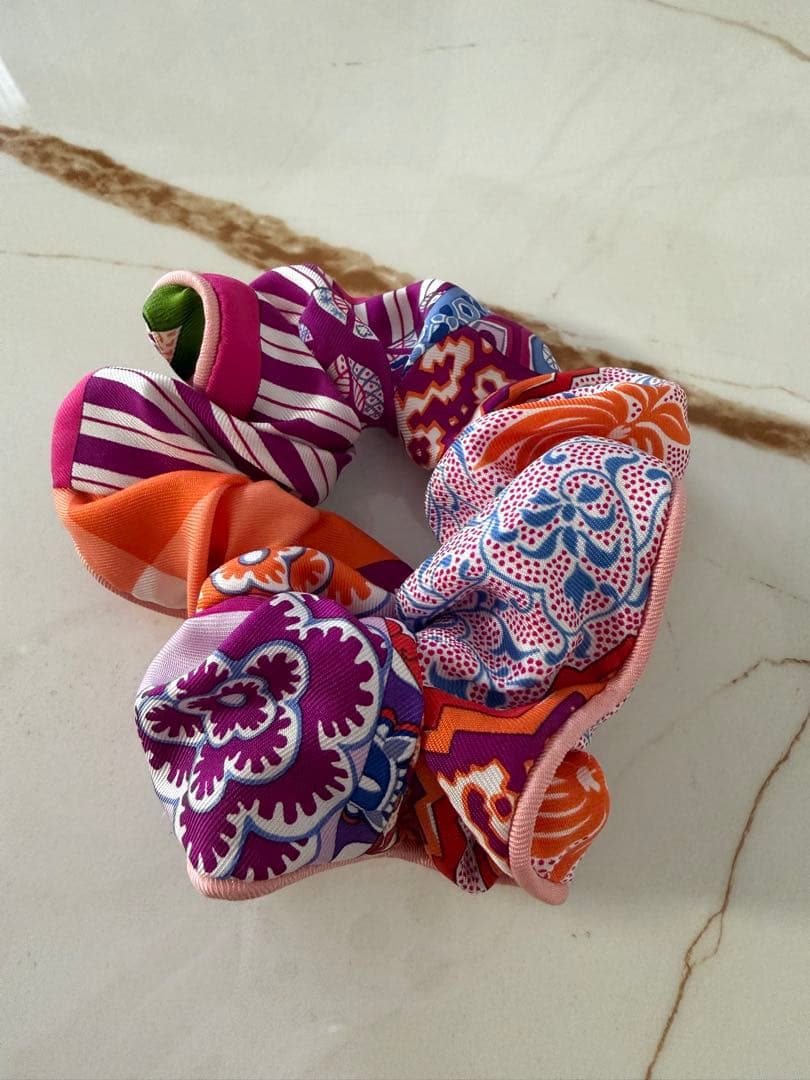 美品‼️ HERMES シルク ヘアシュシュ オレンジ　ピンク