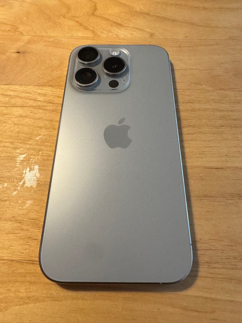 iPhone 15 Pro 128GB ナチュラルチタニウム SIMフリー