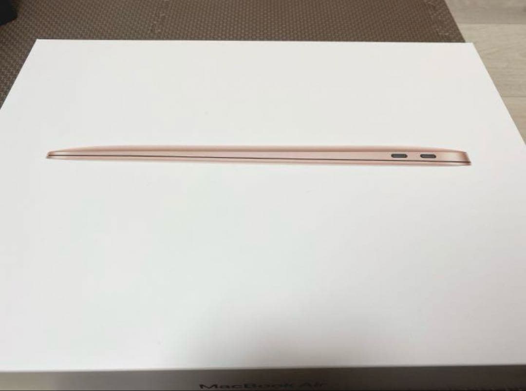 【美品】MacBook Air 2020 箱付き