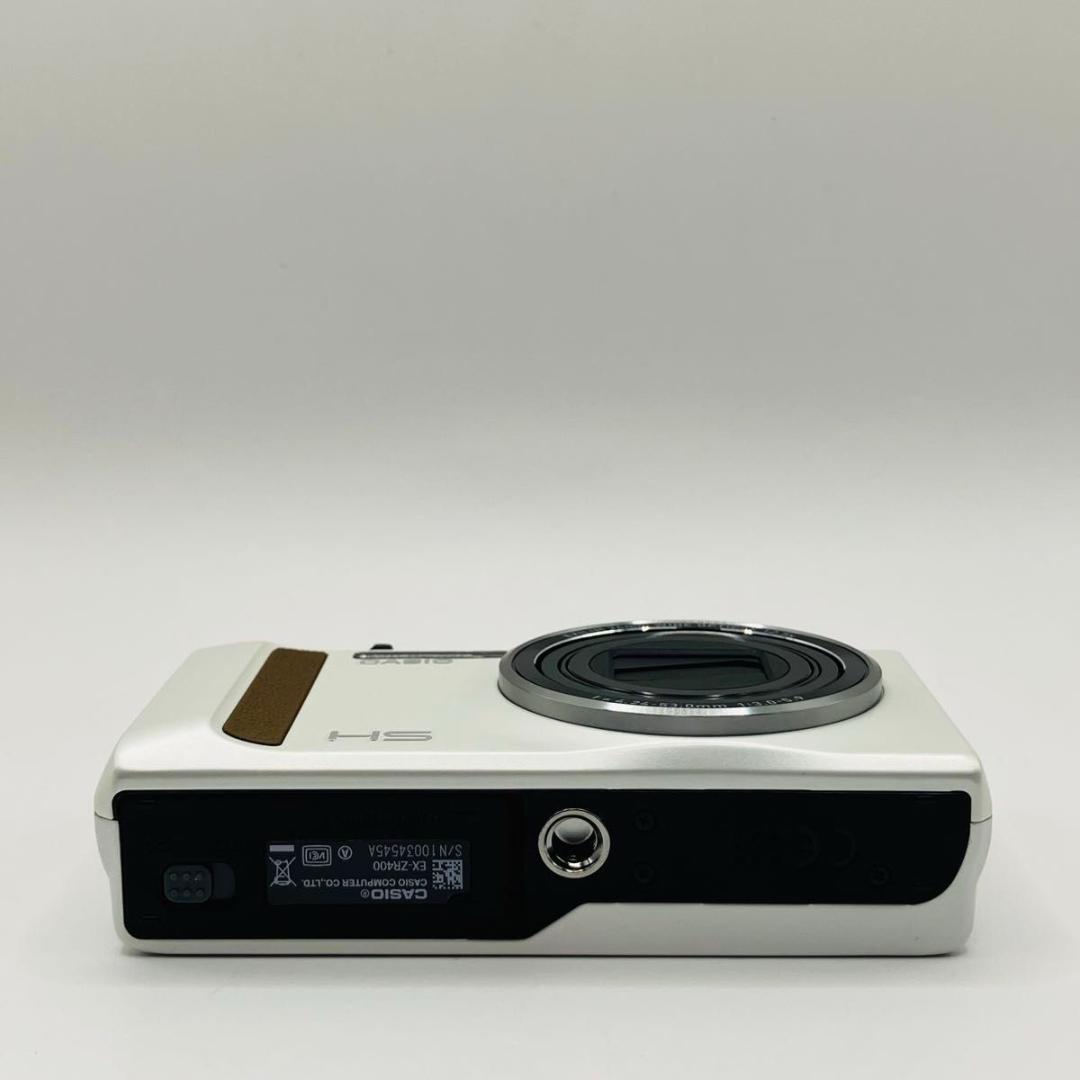 【極美品】CASIO EXILIM EX-ZR400-WE ホワイト カシオ
