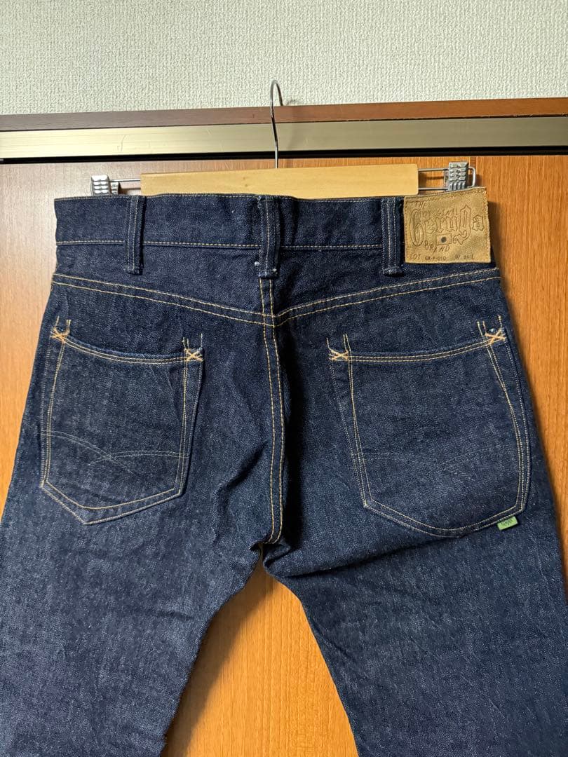最終値下 GERUGA タイトストレートデニム　31 ロストコントロール