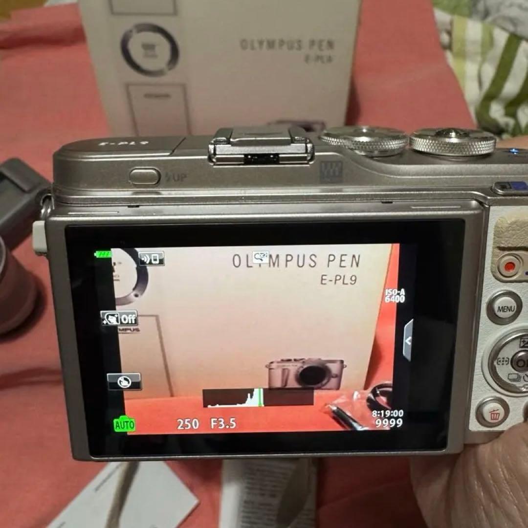 デジタルカメラ OLYMPUS PEN e-pl9