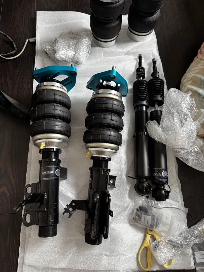 tdemandスタビ付き/美品/es300h/70カムリroamair エアサス