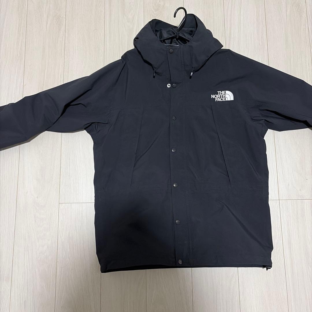 ジャケット・アウター THE NORTH FACE MOUNTAIN LIGHT JACKET