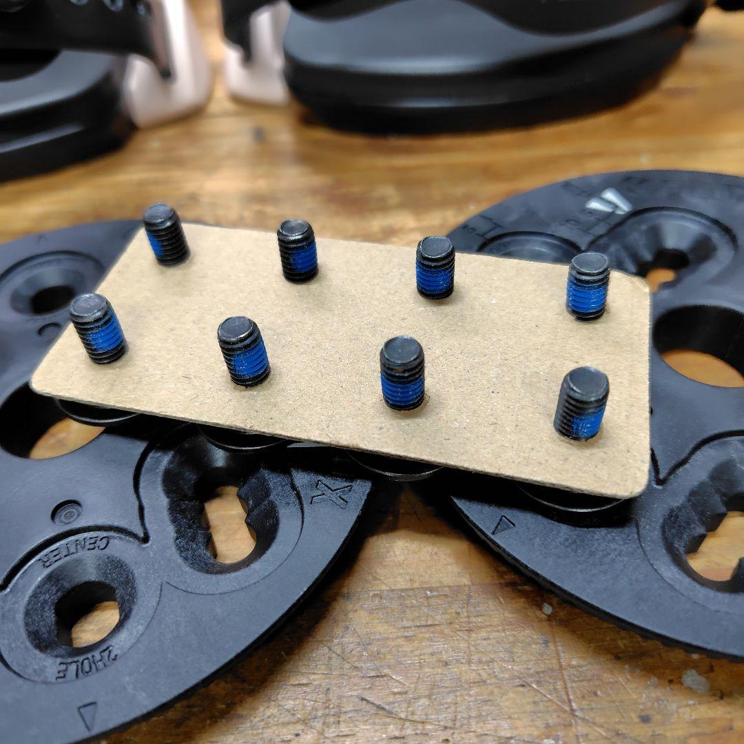 新品 FLUX フラックス EM XS 24-25 スノーボード ビンディング