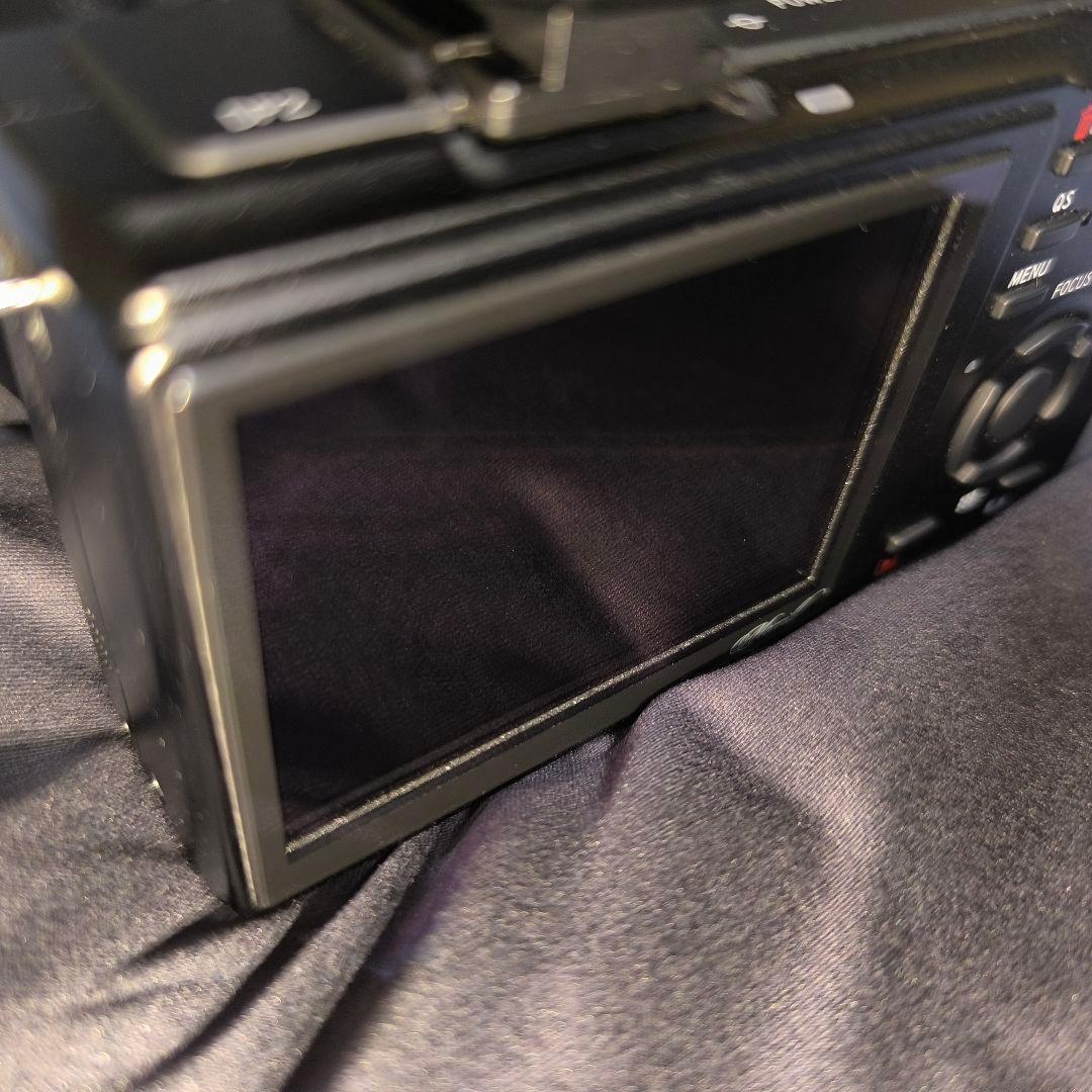 デジタルカメラ SIGMA DP2 Merrill