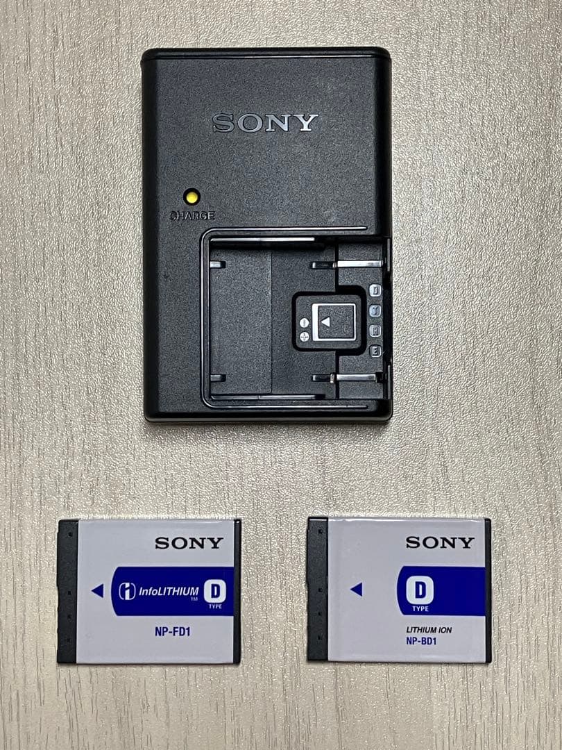 【動作品※注意あり】SONY デジカメCyber shot DSC-T300